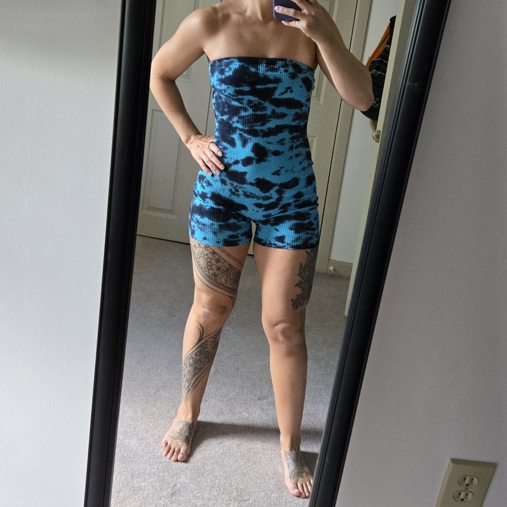 Blue Tie Dye Strapless Stretchy Romper Size Small Fashion Nova